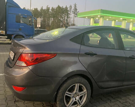 Сірий Хендай Акцент, об'ємом двигуна 1.4 л та пробігом 150 тис. км за 7000 $, фото 8 на Automoto.ua