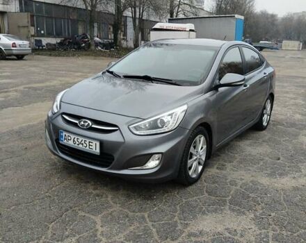Серый Хендай Акцент, объемом двигателя 1.37 л и пробегом 115 тыс. км за 9800 $, фото 3 на Automoto.ua
