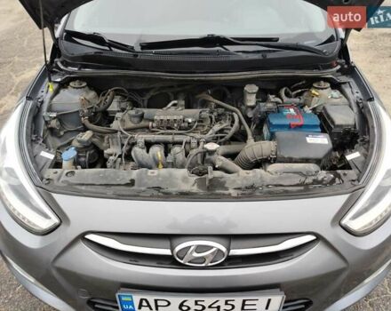 Серый Хендай Акцент, объемом двигателя 1.37 л и пробегом 115 тыс. км за 9800 $, фото 14 на Automoto.ua