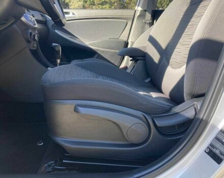 Серый Хендай Акцент, объемом двигателя 1.4 л и пробегом 117 тыс. км за 10100 $, фото 10 на Automoto.ua