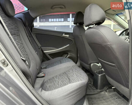 Сірий Хендай Акцент, об'ємом двигуна 1.4 л та пробігом 140 тис. км за 8200 $, фото 8 на Automoto.ua