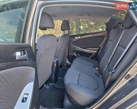 Серый Хендай Акцент, объемом двигателя 1.4 л и пробегом 61 тыс. км за 11300 $, фото 41 на Automoto.ua