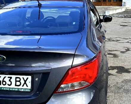 Сірий Хендай Акцент, об'ємом двигуна 1.4 л та пробігом 38 тис. км за 12500 $, фото 3 на Automoto.ua