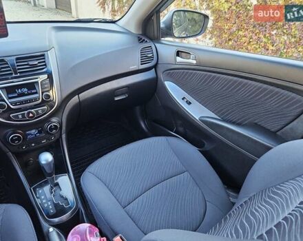 Серый Хендай Акцент, объемом двигателя 1.4 л и пробегом 61 тыс. км за 11300 $, фото 18 на Automoto.ua