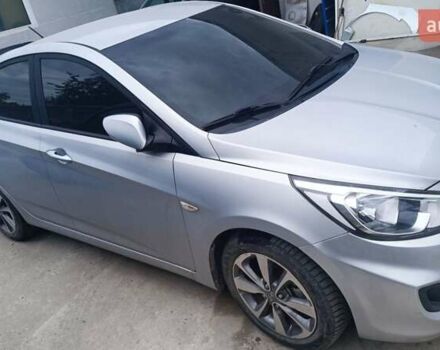 Серый Хендай Акцент, объемом двигателя 1.58 л и пробегом 219 тыс. км за 7500 $, фото 2 на Automoto.ua