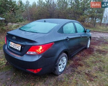 Сірий Хендай Акцент, об'ємом двигуна 1.4 л та пробігом 121 тис. км за 7500 $, фото 2 на Automoto.ua