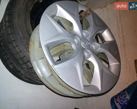 Сірий Хендай Акцент, об'ємом двигуна 1.4 л та пробігом 82 тис. км за 11000 $, фото 16 на Automoto.ua