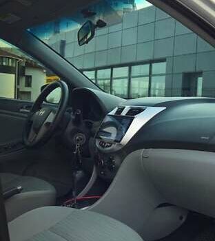 Сірий Хендай Акцент, об'ємом двигуна 1.59 л та пробігом 276 тис. км за 8300 $, фото 25 на Automoto.ua