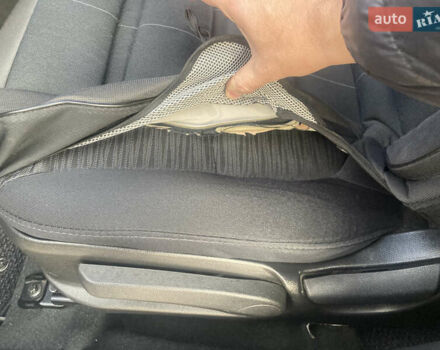 Сірий Хендай Акцент, об'ємом двигуна 1.4 л та пробігом 82 тис. км за 11000 $, фото 5 на Automoto.ua