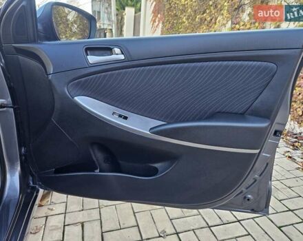 Серый Хендай Акцент, объемом двигателя 1.4 л и пробегом 61 тыс. км за 11300 $, фото 37 на Automoto.ua