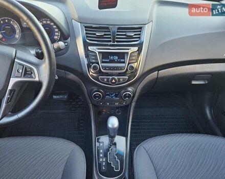 Серый Хендай Акцент, объемом двигателя 1.4 л и пробегом 61 тыс. км за 11300 $, фото 22 на Automoto.ua