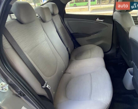 Серый Хендай Акцент, объемом двигателя 1.59 л и пробегом 159 тыс. км за 7900 $, фото 19 на Automoto.ua