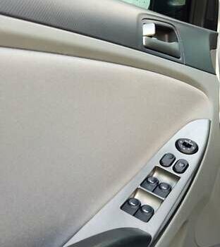 Сірий Хендай Акцент, об'ємом двигуна 1.59 л та пробігом 276 тис. км за 8300 $, фото 22 на Automoto.ua