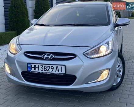 Хендай Акцент 2016 в Одессе на Automoto.ua Серый Хендай Акцент, объемом двигателя 1.4 л и пробегом 86 тыс. км за 10950 $, фото 2 на Automoto.ua
