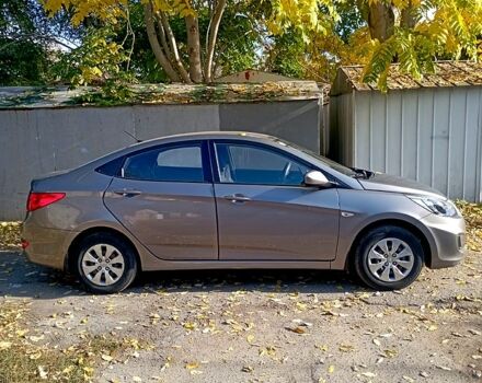 Хендай Акцент 2017 в Одессе на Automoto.ua Серый Хендай Акцент, объемом двигателя 1.4 л и пробегом 92 тыс. км за 9000 $, фото 1 на Automoto.ua