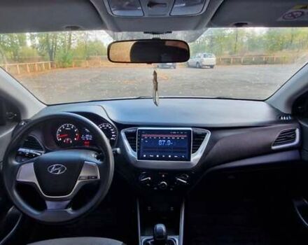 Серый Хендай Акцент, объемом двигателя 1.37 л и пробегом 75 тыс. км за 9700 $, фото 23 на Automoto.ua