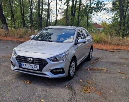 Серый Хендай Акцент, объемом двигателя 1.37 л и пробегом 75 тыс. км за 9700 $, фото 7 на Automoto.ua