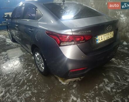 Серый Хендай Акцент, объемом двигателя 1.4 л и пробегом 140 тыс. км за 13800 $, фото 5 на Automoto.ua