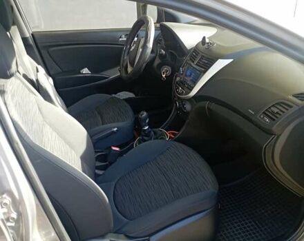 Хендай Акцент 2017 в Одессе на Automoto.ua Серый Хендай Акцент, объемом двигателя 1.4 л и пробегом 92 тыс. км за 9000 $, фото 3 на Automoto.ua