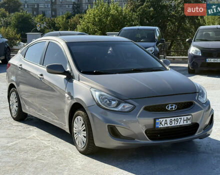 Серый Хендай Акцент, объемом двигателя 1.4 л и пробегом 214 тыс. км за 6950 $, фото 9 на Automoto.ua