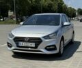 Сірий Хендай Акцент, об'ємом двигуна 1.6 л та пробігом 47 тис. км за 13238 $, фото 1 на Automoto.ua