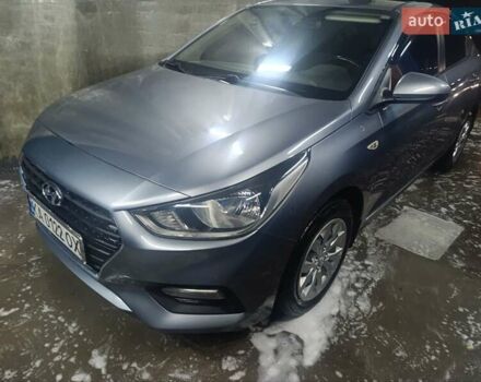 Серый Хендай Акцент, объемом двигателя 1.4 л и пробегом 140 тыс. км за 13800 $, фото 2 на Automoto.ua