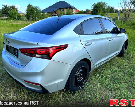 Сірий Хендай Акцент, об'ємом двигуна 1.4 л та пробігом 135 тис. км за 5555 $, фото 6 на Automoto.ua