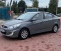 Серый Хендай Акцент, объемом двигателя 1.4 л и пробегом 310 тыс. км за 9000 $, фото 1 на Automoto.ua
