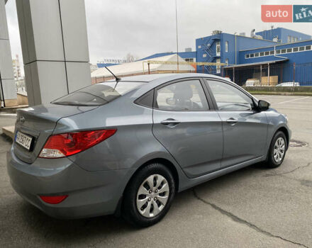 Сірий Хендай Акцент, об'ємом двигуна 1.37 л та пробігом 33 тис. км за 9800 $, фото 6 на Automoto.ua