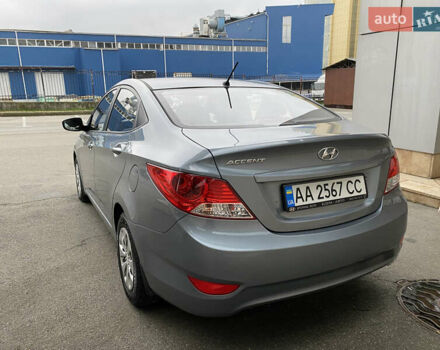 Сірий Хендай Акцент, об'ємом двигуна 1.37 л та пробігом 33 тис. км за 9800 $, фото 9 на Automoto.ua