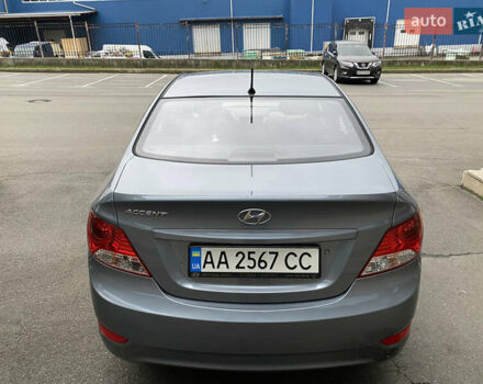 Сірий Хендай Акцент, об'ємом двигуна 1.37 л та пробігом 33 тис. км за 9800 $, фото 17 на Automoto.ua