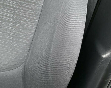 Сірий Хендай Акцент, об'ємом двигуна 1.37 л та пробігом 33 тис. км за 9800 $, фото 35 на Automoto.ua