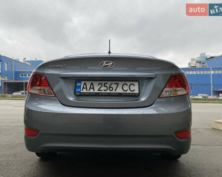 Сірий Хендай Акцент, об'ємом двигуна 1.37 л та пробігом 33 тис. км за 9800 $, фото 23 на Automoto.ua