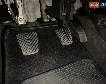 Сірий Хендай Акцент, об'ємом двигуна 1.37 л та пробігом 33 тис. км за 9800 $, фото 48 на Automoto.ua