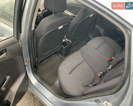 Сірий Хендай Акцент, об'ємом двигуна 1.37 л та пробігом 185 тис. км за 8200 $, фото 12 на Automoto.ua