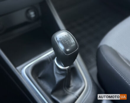 Сірий Хендай Акцент, об'ємом двигуна 1.4 л та пробігом 63 тис. км за 11900 $, фото 25 на Automoto.ua