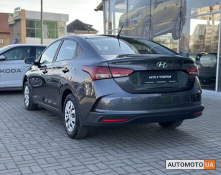 Сірий Хендай Акцент, об'ємом двигуна 1.4 л та пробігом 63 тис. км за 11900 $, фото 3 на Automoto.ua