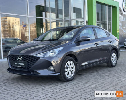 Сірий Хендай Акцент, об'ємом двигуна 1.4 л та пробігом 63 тис. км за 11900 $, фото 8 на Automoto.ua