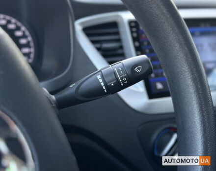 Сірий Хендай Акцент, об'ємом двигуна 1.4 л та пробігом 63 тис. км за 11900 $, фото 20 на Automoto.ua