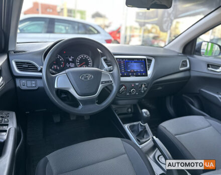 Сірий Хендай Акцент, об'ємом двигуна 1.4 л та пробігом 63 тис. км за 11900 $, фото 14 на Automoto.ua