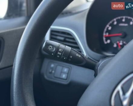 Серый Хендай Акцент, объемом двигателя 1.37 л и пробегом 63 тыс. км за 11900 $, фото 18 на Automoto.ua