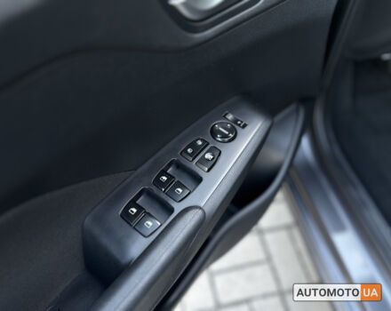 Сірий Хендай Акцент, об'ємом двигуна 1.4 л та пробігом 63 тис. км за 11900 $, фото 17 на Automoto.ua