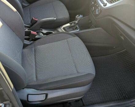 Серый Хендай Акцент, объемом двигателя 1.37 л и пробегом 43 тыс. км за 13500 $, фото 13 на Automoto.ua