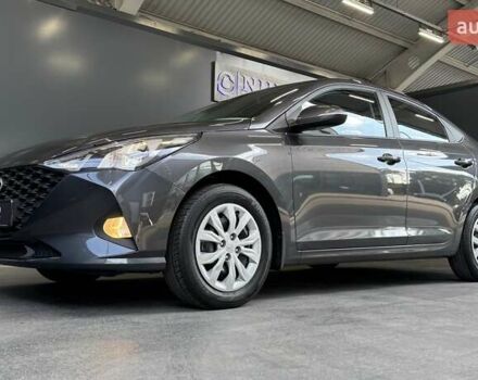 Сірий Хендай Акцент, об'ємом двигуна 1.4 л та пробігом 65 тис. км за 14500 $, фото 8 на Automoto.ua