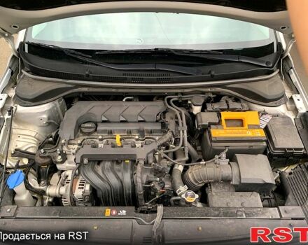 Серый Хендай Акцент, объемом двигателя 1.6 л и пробегом 50 тыс. км за 12900 $, фото 10 на Automoto.ua