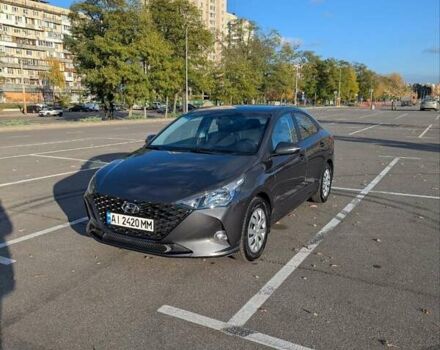 Серый Хендай Акцент, объемом двигателя 1.37 л и пробегом 43 тыс. км за 13500 $, фото 7 на Automoto.ua