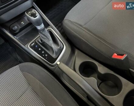 Сірий Хендай Акцент, об'ємом двигуна 1.4 л та пробігом 65 тис. км за 14500 $, фото 24 на Automoto.ua