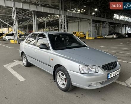 Серый Хендай Акцент, объемом двигателя 1.49 л и пробегом 323 тыс. км за 3599 $, фото 1 на Automoto.ua