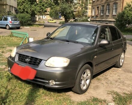 Серый Хендай Акцент, объемом двигателя 1.3 л и пробегом 280 тыс. км за 1158 $, фото 1 на Automoto.ua