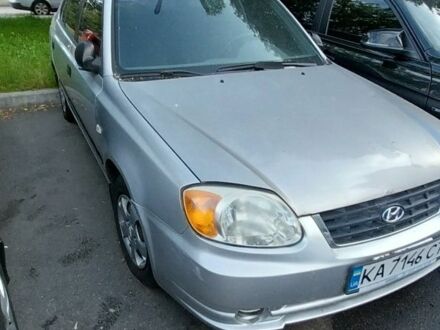 Хендай Акцент 2003 в Киеве на Automoto.ua Серый Хендай Акцент, объемом двигателя 1.5 л и пробегом 300 тыс. км за 3000 $, фото 1 на Automoto.ua